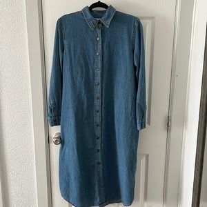NorthStyle Jean dress size L.